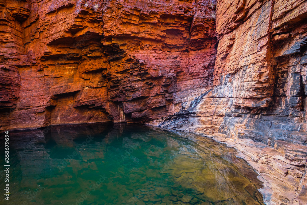 Colourful Handrail Pool at Weano Gorge, Karijini National Park, Western Australia, Australia