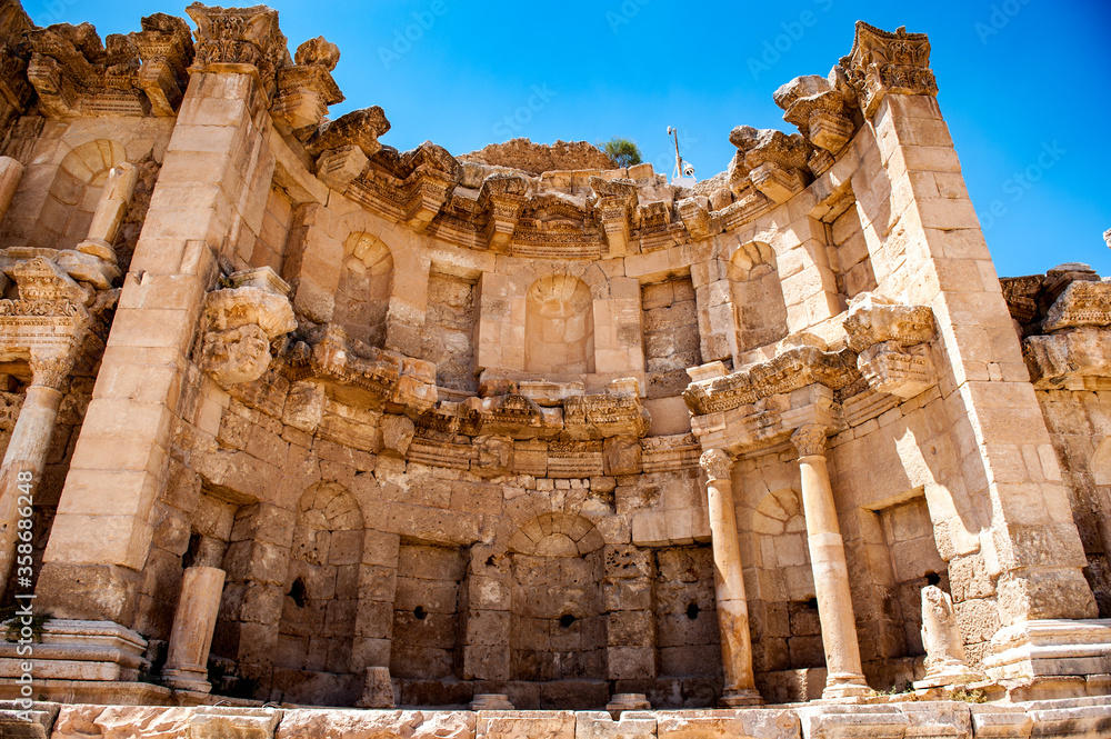 Naklejka premium It's Tetrapylon, Ancient Roman city of Gerasa of Antiquity , modern Jerash, Jordan