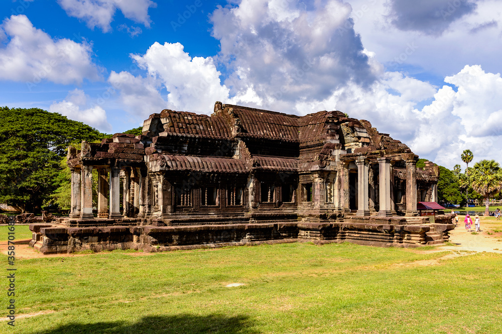 It's Khmer architecture of the Angkor Wat Territory in Cambodia