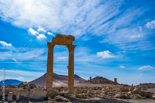 It's Beautiful view of the ruins in the desert of Syria, Palmyra photo