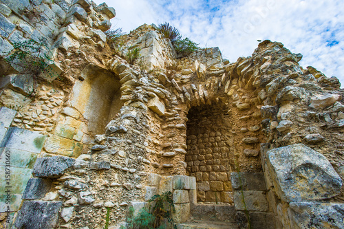 It's The fortress of Shaizar, a town in northern Syria, administratively part of the Hama Governorate, located northwest of Hama. photo