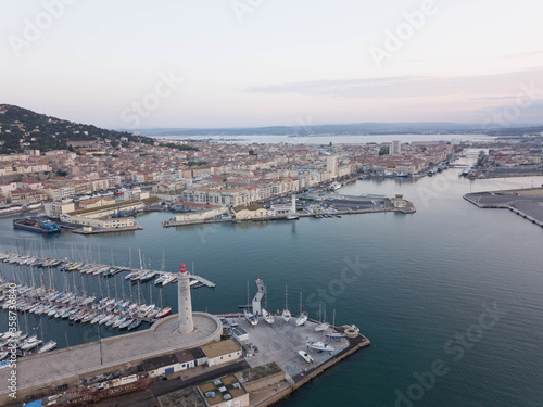 landscape-port-city