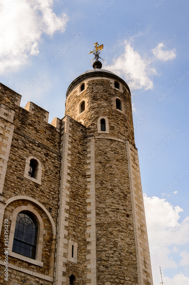 White Tower of the Her Majesty's Royal Palace and Fortress of the Tower of London, England. UNESCO World Heritage White Tower of the Her Majesty's Royal Palace and Fortress of the Tower of London, England. UNESCO World Heritage