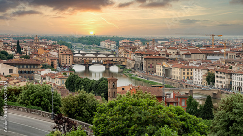Panoramic sunset view of Florence, Ponte Vecchio, Palazzo Vecchio and Florence Duomo, Italy