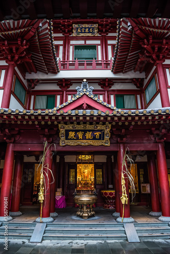 Photography The Buddha Tooth Relic Temple and Museum, Chinatown, Singapore
