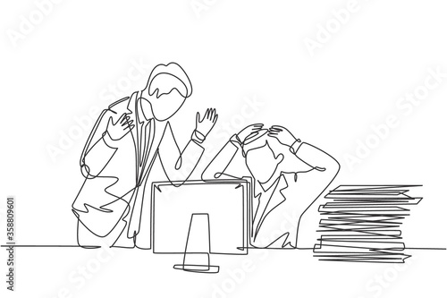 Single continuous line drawing of young furious manager blaming his frustrated staff about lack job performance. Work pressure at the office concept one line draw design vector graphic illustration