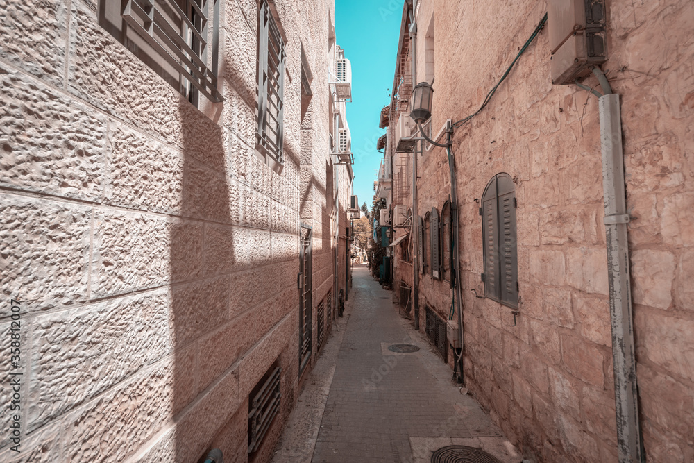 jerusalem, israel. 04-05-2020. Old and narrow streets in the Nahlaot neighborhood of Jerusalem