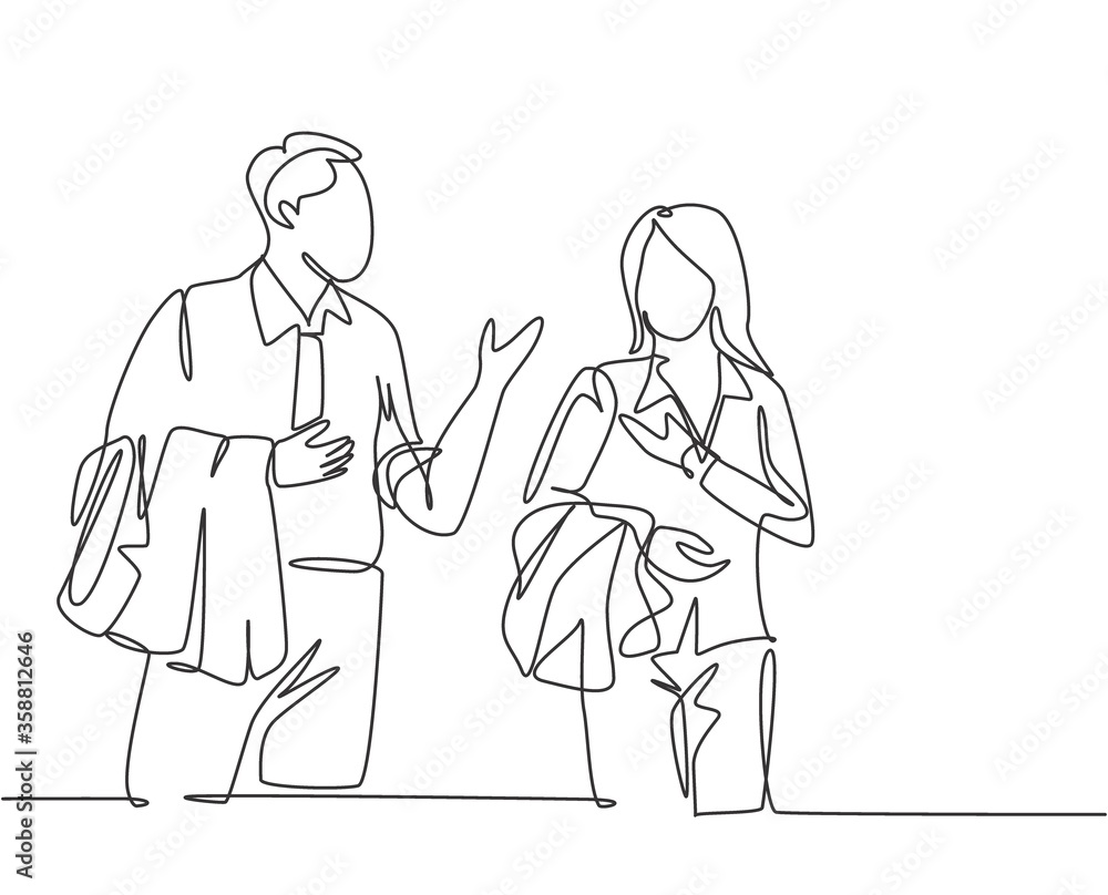 Single continuous line drawing of two young happy male and female workers get conversation together after office hour. Work small talk. Trendy concept one line draw design vector graphic illustration