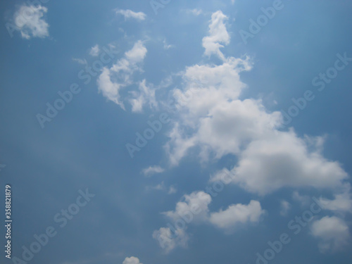 Fototapeta Naklejka Na Ścianę i Meble -  cloud with blue sky