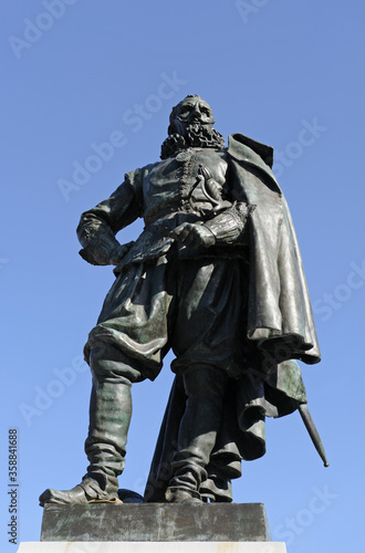 Monument of Jan Pieterszoon Coen in the center of Hoorn on Rode Steen square, The Netherlands photo