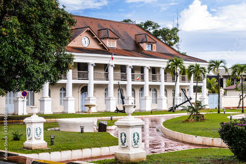 Obraz na płótnie It's Prefecture, residence of French Guiana's Prefect, in Cayenn w salonie