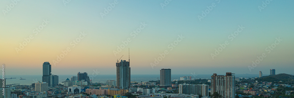 Fototapeta premium City scape at sunset.