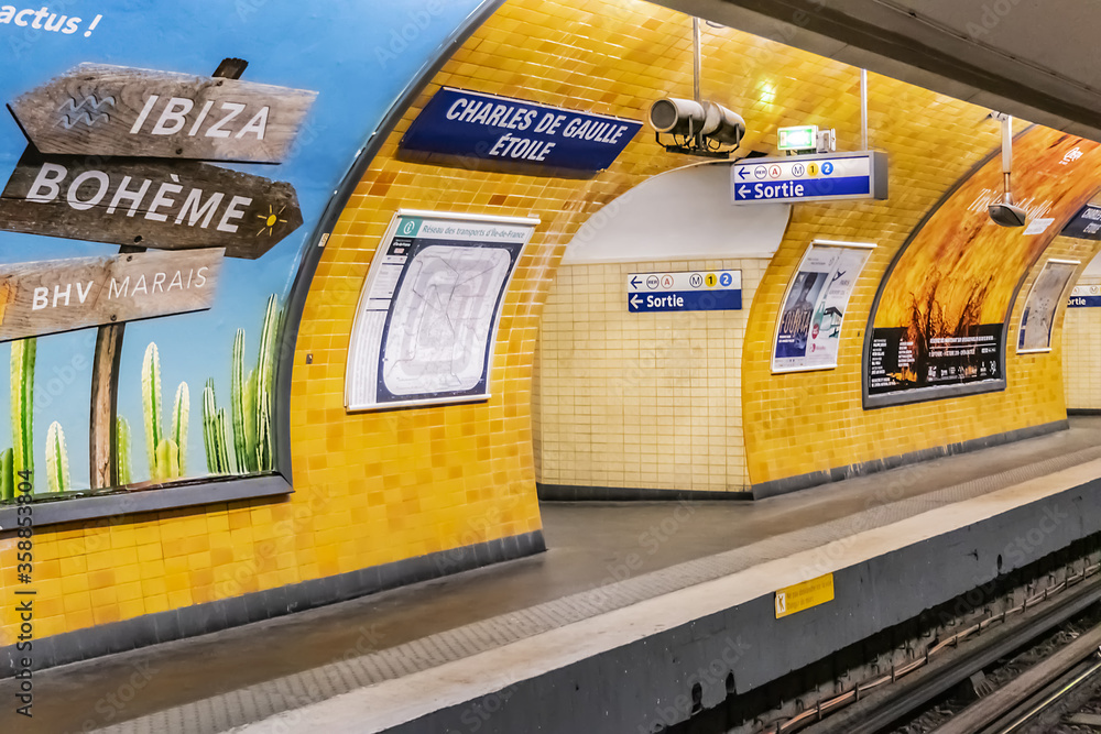 Interior of Charles de Gaulle Etoile station of the Paris Metro