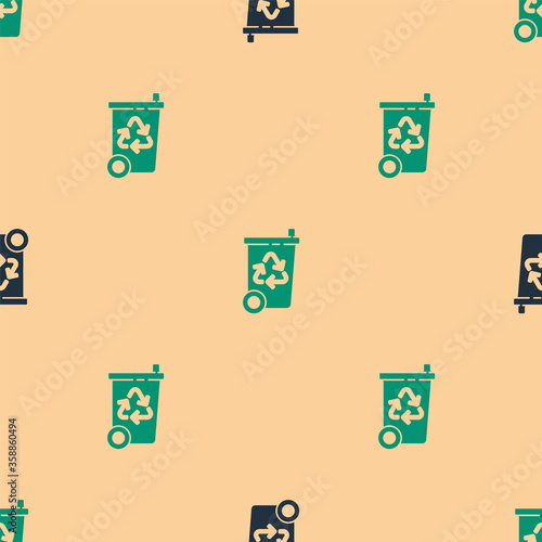 Green and black Recycle bin with recycle symbol icon isolated seamless pattern on beige background. Trash can icon. Garbage bin sign. Recycle basket sign.  Vector Illustration