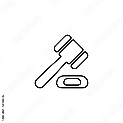 judge gavel icon. auction hammer Line art