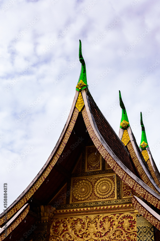 Fototapeta premium It's Vat Xienhgtong, one of the Buddha complexes in Luang Prabang which is the UNESCO World Heritage city