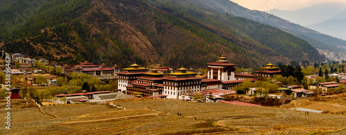 Obraz na płótnie Nature of Thimhu, the capital and largest and the only city the Kingdom of Bhutan w salonie