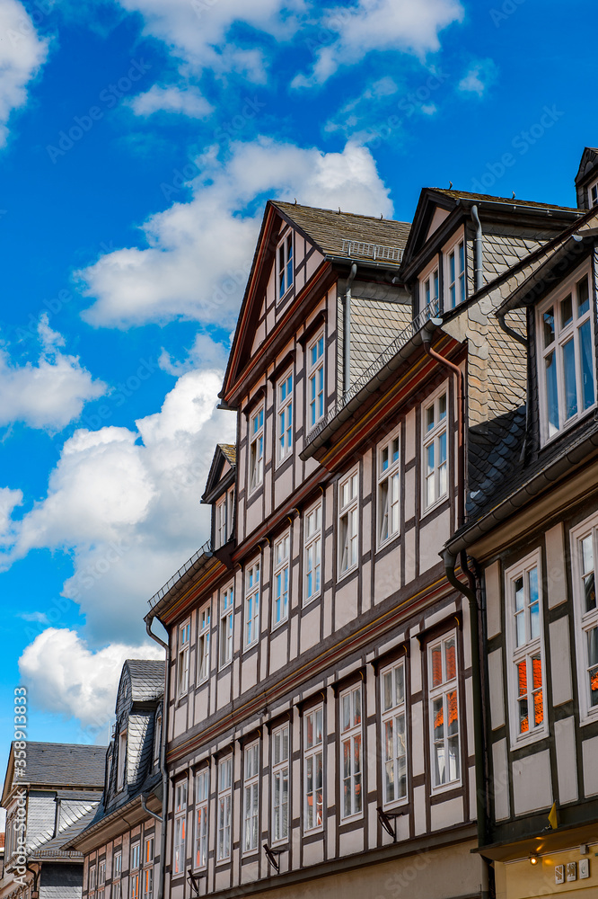 Obraz premium It's Old town of Gorlar, Lower Saxony, Germany. Old town of Goslar is a UNESCO World Heritage