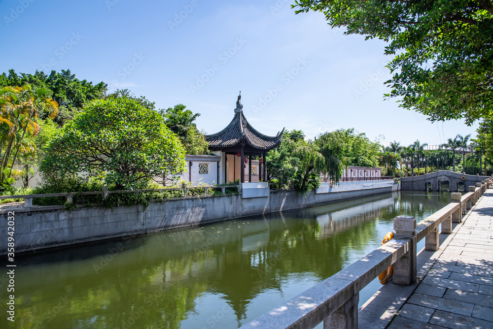 Fairy Crane Pavilion on a street in Nansha Water Town, Guangzhou, China Fairy Crane Pavilion on a street in Nansha Water Town, Guangzhou, China
