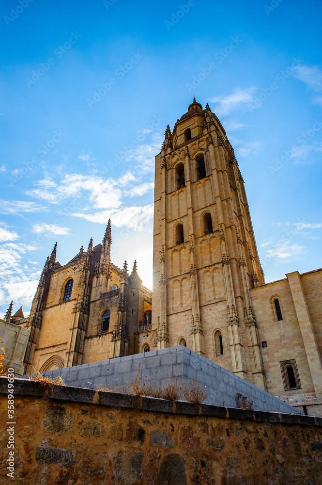Fototapeta premium It's Bell tower of the Segovia Cathedral, Segovia, Spian