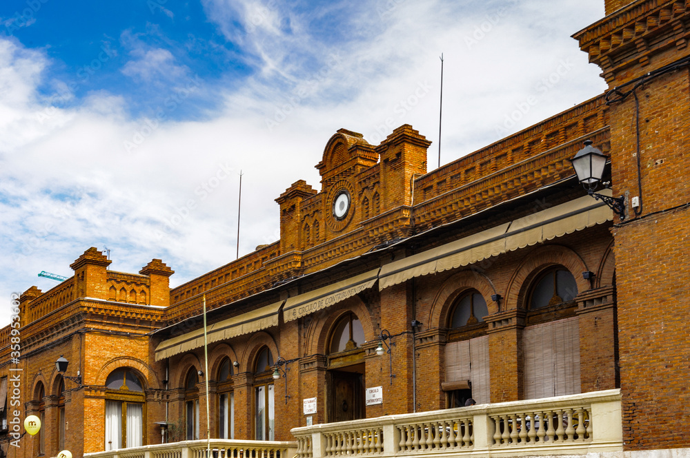 Fototapeta premium It's Building in Spain