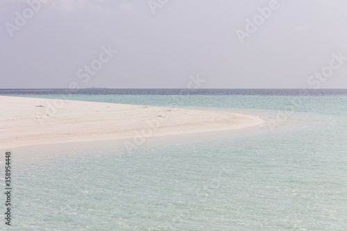 A desert island with a white sand in the Indian ocean (Ari Atoll, Maldives, Asia) © Tommaso
