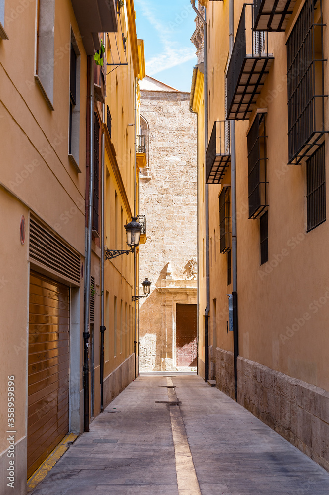 Obraz premium It's Architecture of the Historic Centre of Valencia, Spain