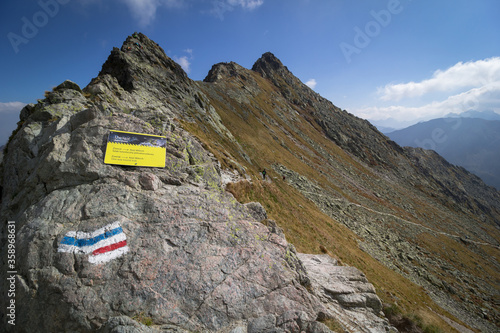 Fototapeta Naklejka Na Ścianę i Meble -  Orla Perc in Tatra Mountains