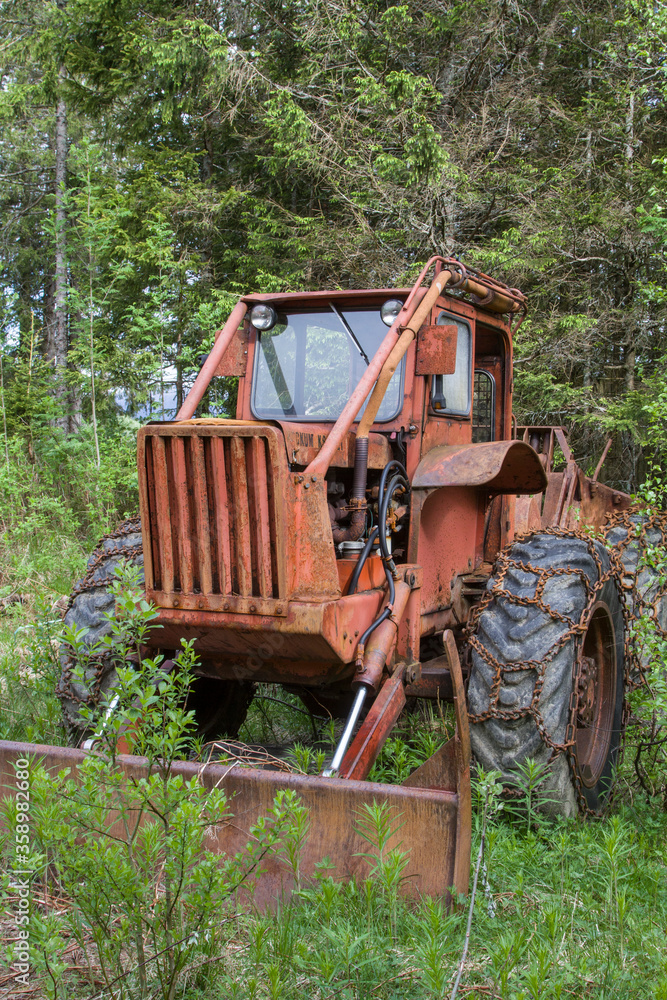 Entsorgte Baumaschine Entsorgte Baumaschine
