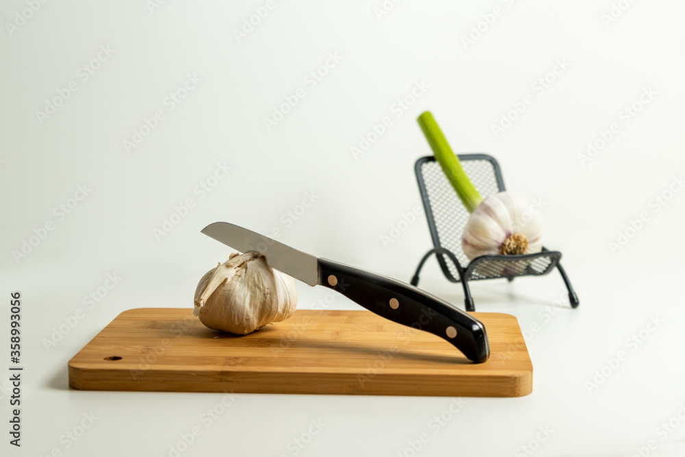 Knoblauch frisch und / oder getrocknet in Niederbayern Deutschland Knoblauch frisch und / oder getrocknet in Niederbayern Deutschland