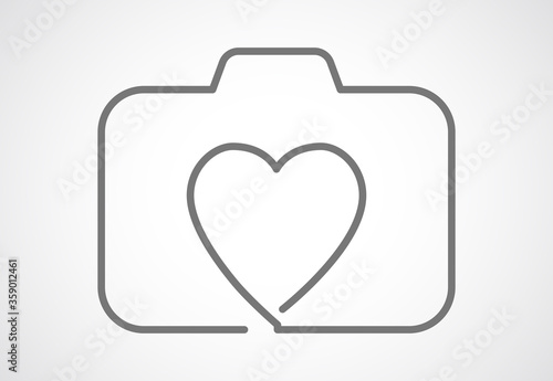 camera heart icon