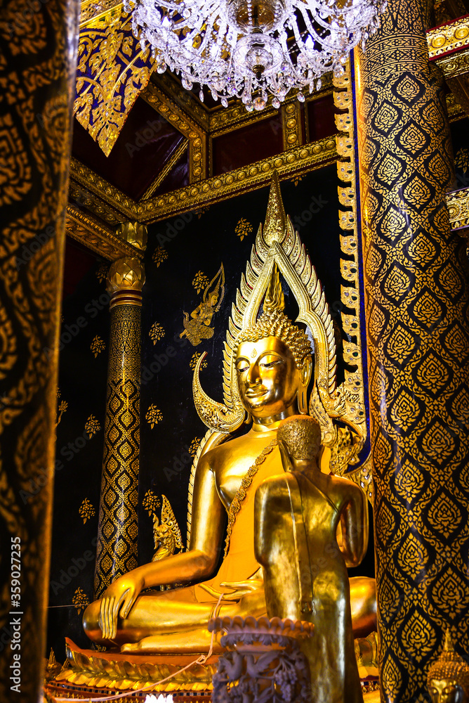 the big bhudda in Phitsanulok Thailand shows inside