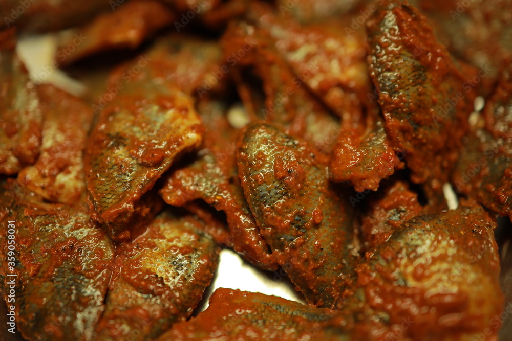 Kerala style pallathi fish Fry Recipe. Scientific name etroplus maculatus