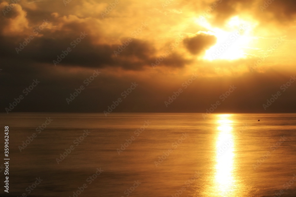 Fototapeta premium Sunrise on the beach in Arenales del Sol, Alicante