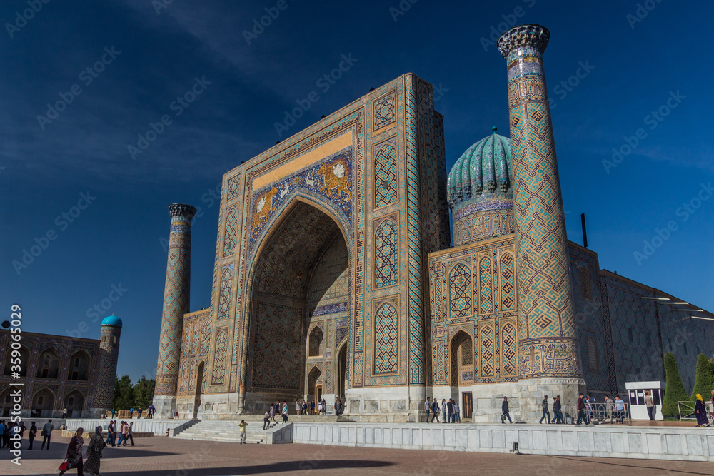 SAMARKAND, UZBEKISTAN: APRIL 28, 2018: Sher Dor Madrasa in Samarkand, Uzbekistan