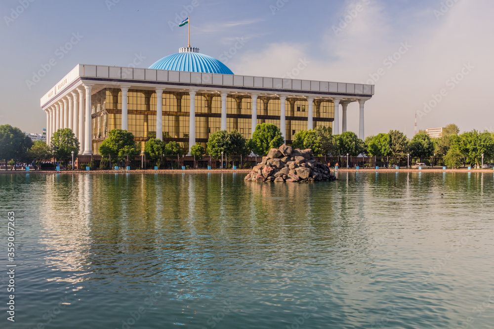 Oliy Majlis parliament building in Tashkent, Uzbekistan