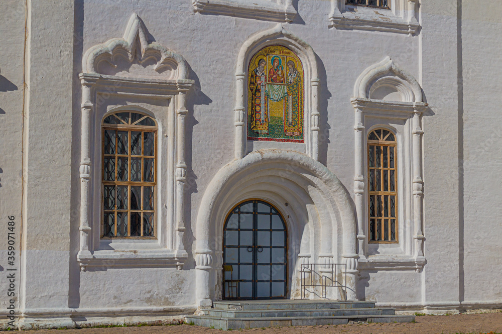 Detail of St. Sophia-Assumption Cathedral (Sofiysko-Uspenskiy Kafedralnyy Sobor) in the complex of Tobolsk Kremlin, Russia
