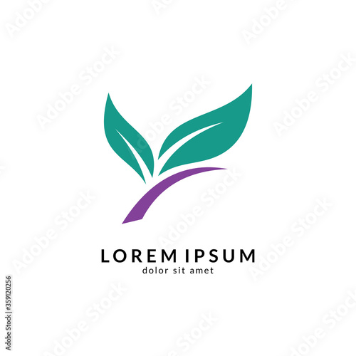 Leaf Logo Design. Nature And Environmental Icon. Health Care And Spa Symbol. Organic Food And Nutrition Vector © TrianaTerisno