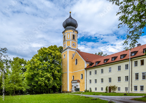 Klosterkirche St. Martin in Bernried am Starnberger See, Bayern, Deutschland