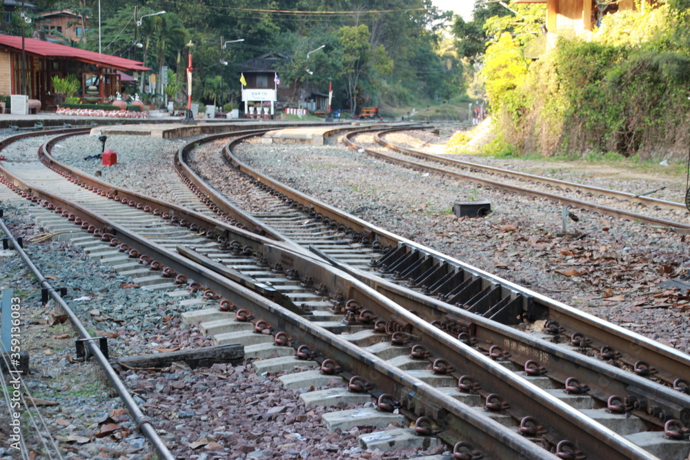 Fototapeta premium 2 railway between the mountain