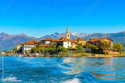 It's Isola Pescatori (Fishermen Island) on the Lago Maggiore (Big Lake), Piedmont, Italy.