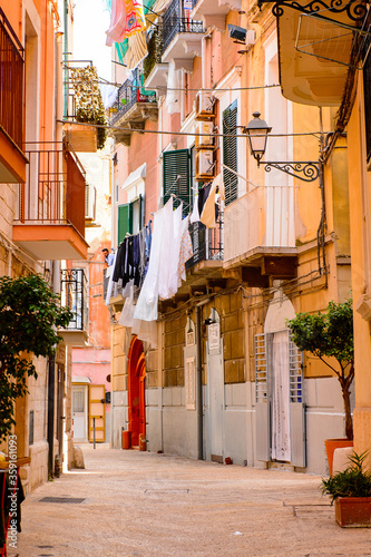 Fototapeta Naklejka Na Ścianę i Meble -  It's Street in the Old Town of Bari, Italy.