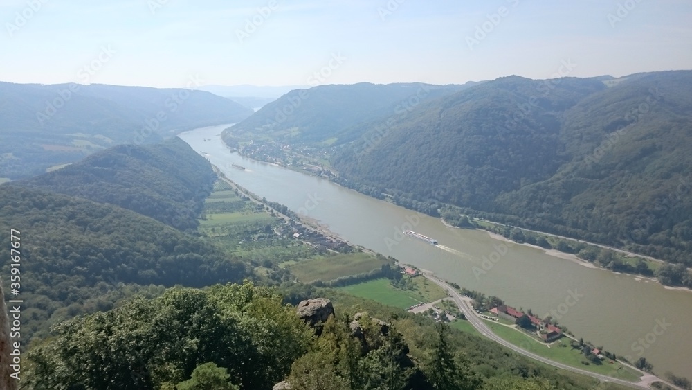 Obraz premium Dunaj, dolina Wachau