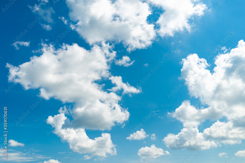 Fototapeta premium Blue sky and white clouds.Background copy space for your text notes