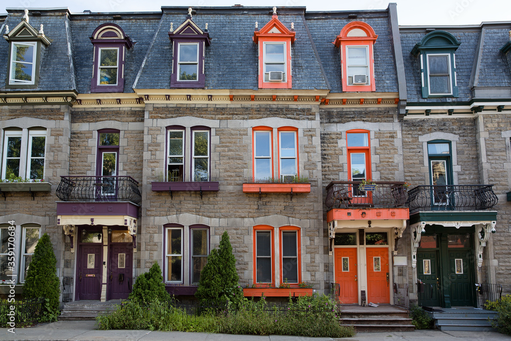 Fototapeta premium Generic Montreal town houses showing the typical French architectural influence. 