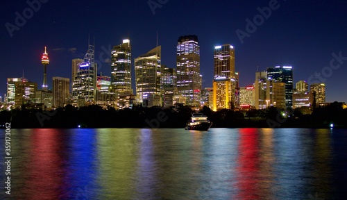Sydney skyline at night © Soldo76