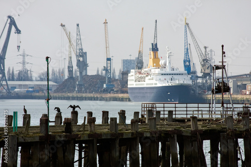 Fényképezés Southampton old pier and docks