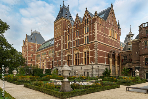 Rijksmuseum Gartenansicht, Amsterdamm photo