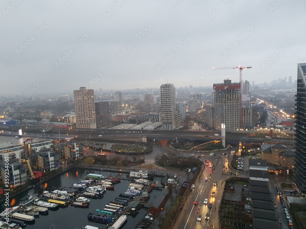 Fototapeta premium miasto, panorama, widok, niebo, budynki, port