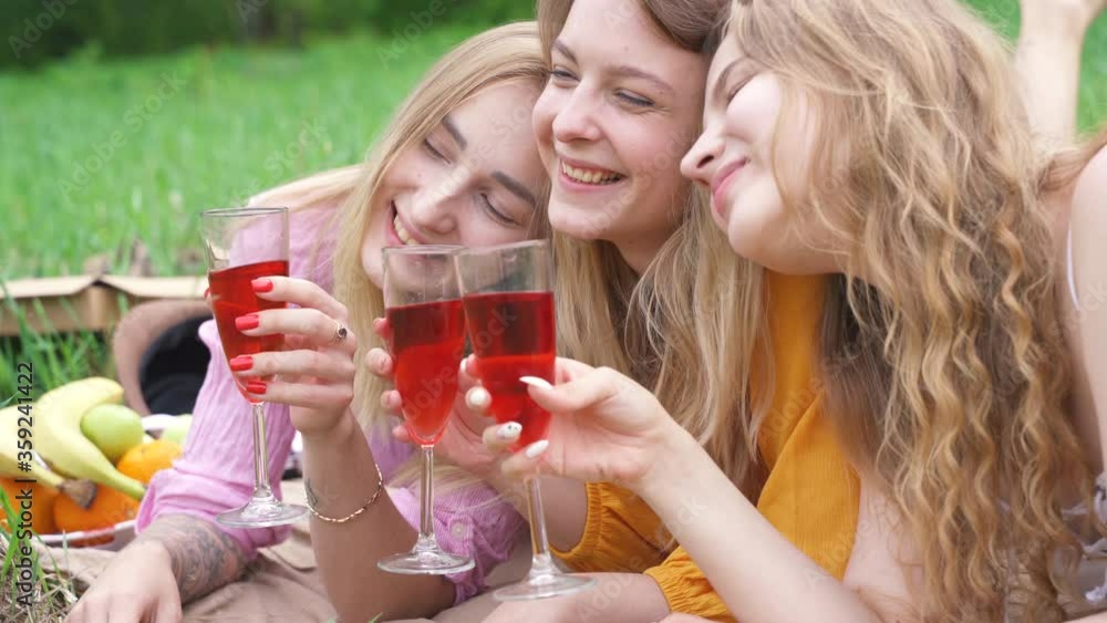 girls, girlfriends, hug, dancing, womans, young, vacation, students, friends, holiday, friendship, summer, party, outdoors, picnic, leisure, activity, happy, cheerful, beautiful, countryside, park, da girls, girlfriends, hug, dancing, womans, young, vacation, students, friends, holiday, friendship, summer, party, outdoors, picnic, leisure, activity, happy, cheerful, beautiful, countryside, park, da